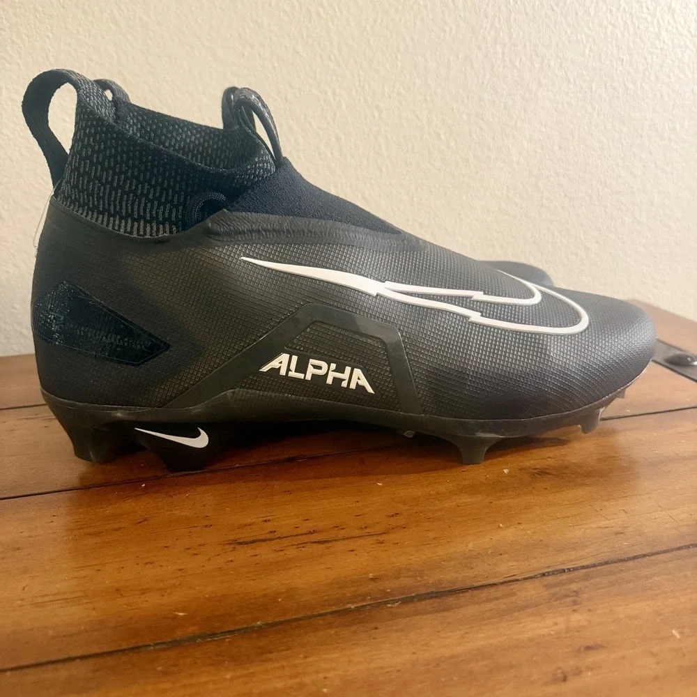 Nike Mens Size 13.5 Alpha Menace Elite 3 Football Cleats Black/Grey‎ DM1792 004